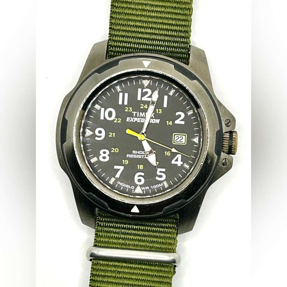 Timex T49271 Expedition with Olive Strap- Rare